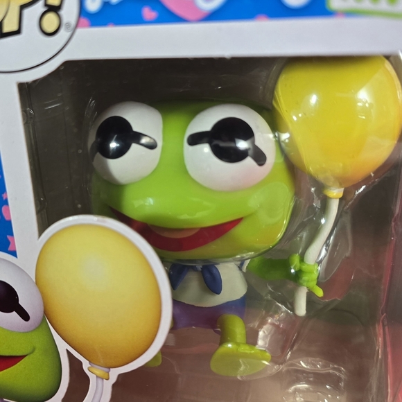 Baby Kermit Funko #1697 (Nib) With Pop Protector - Picture 3 of 7